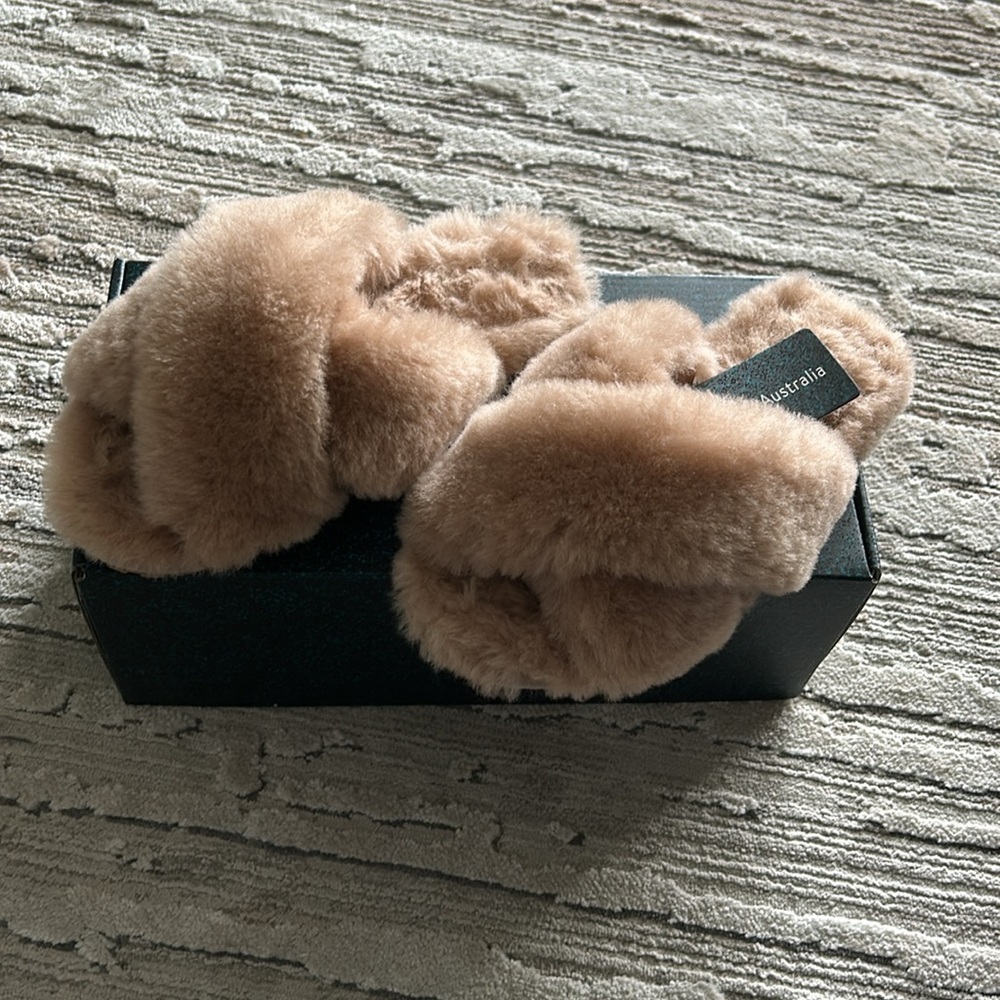 Emu Australia Mayberry Sheepskin Slippers Camel NIB - Picture 8 of 8